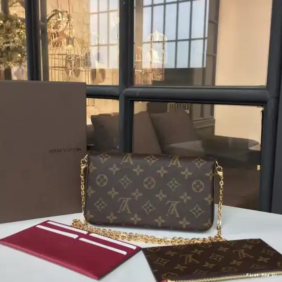First bags ru reviews FELICIE Louis POCHETTE Vuitton 0707